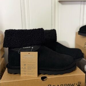BEARPAW JESSA BOOTS BLACK NEW IN BOX